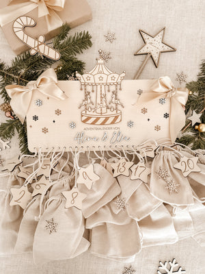 Adventskalender aus Holz personalisiert - Karussell