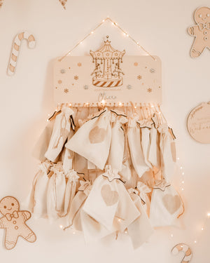 Adventskalender aus Holz personalisiert - Karussell
