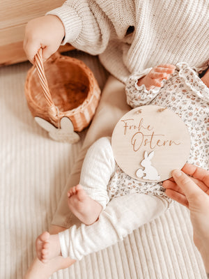 Frohe Ostern Tafel - Hase weiß