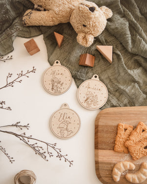 Geschenkanhänger Christbaumschmuck aus Holz – Persönliche Weihnachtsdeko
