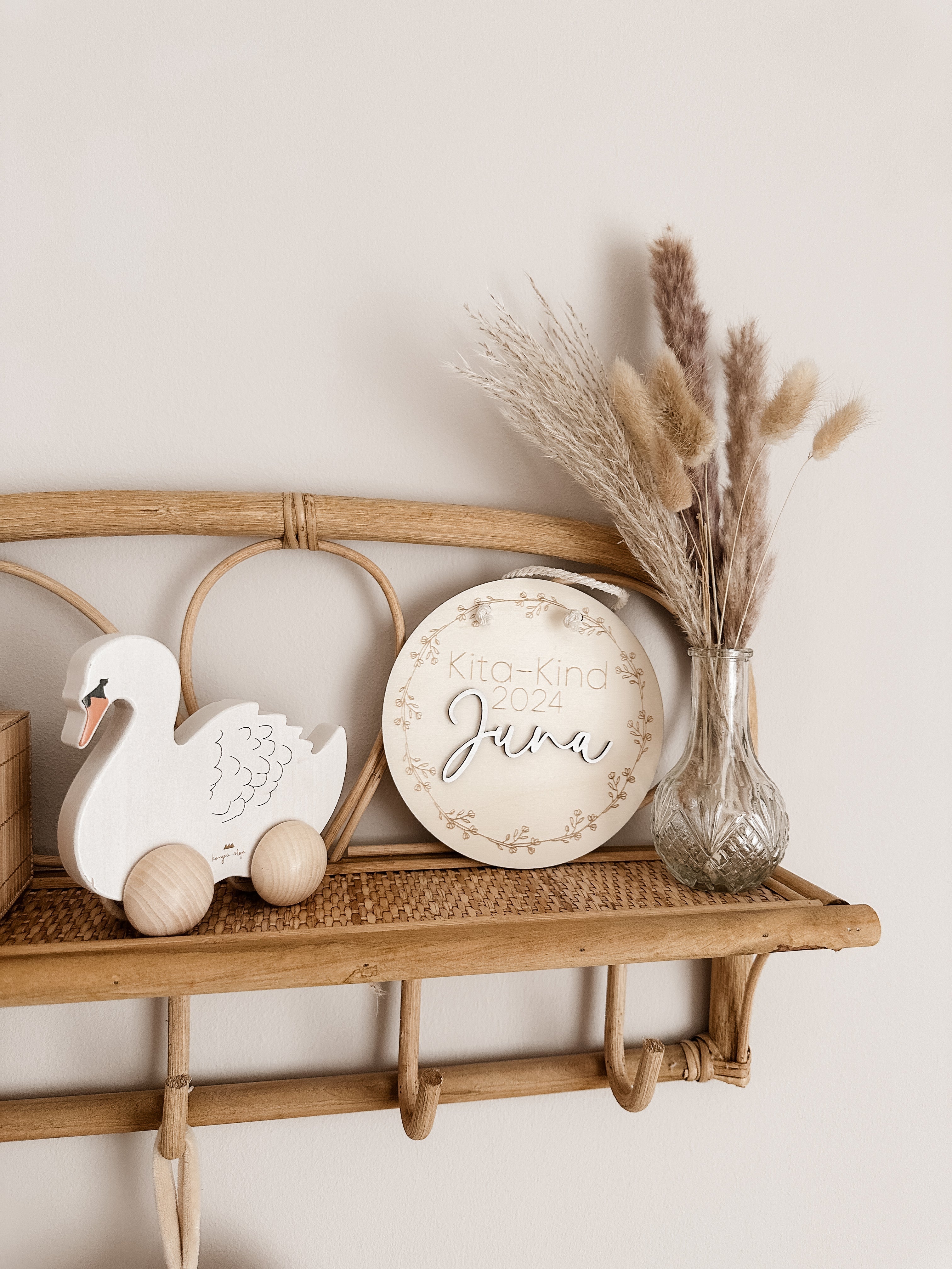 Kita-Kind Tafel aus Holz