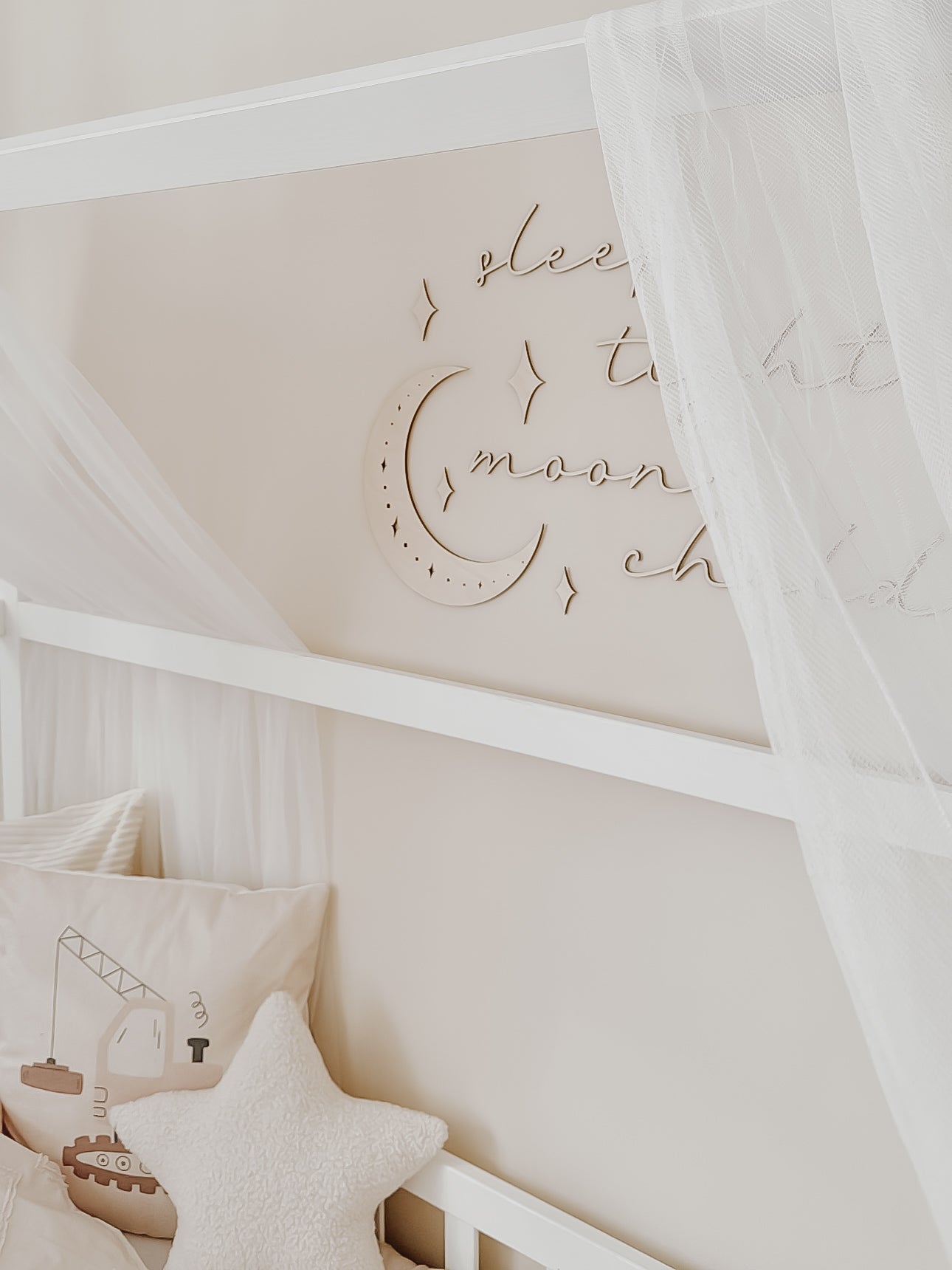 Mond und Sterne aus Holz