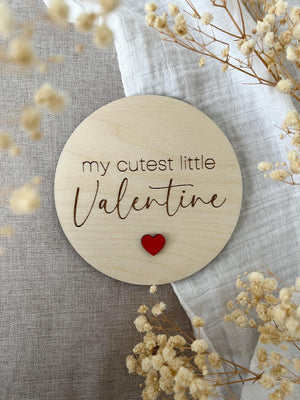 my cutest little Valentine - Tafel aus Holz - weiß, Meilensteinkarte zum Valentinstag - BohoWildflowerVibes