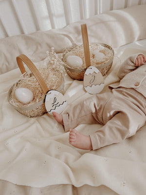 Osterkorbanhänger personalisiert mit Initialen - BohoWildflowerVibes