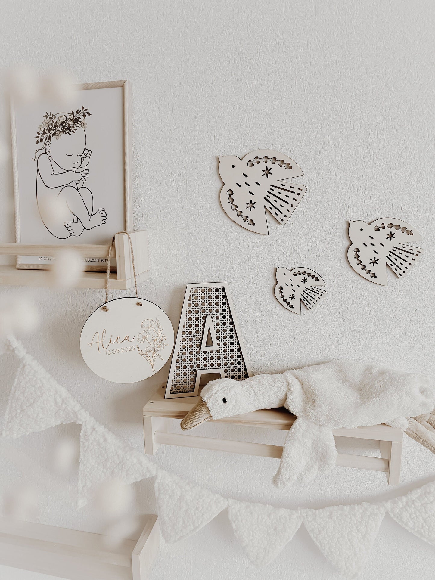 Personalisiertes Holzschild mit Geburtsblume, 12 Motive - BohoWildflowerVibes