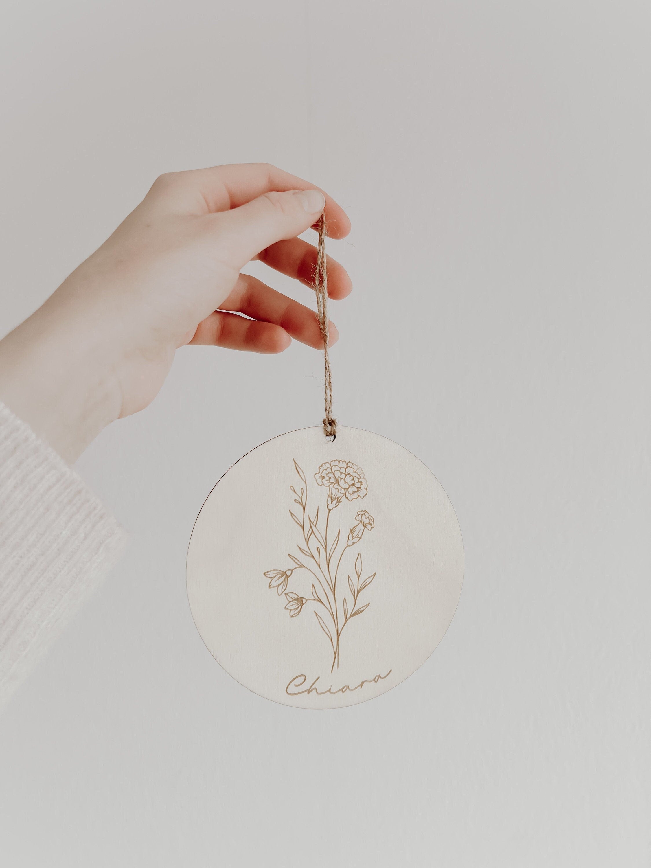 Personalisiertes Holzschild mit Geburtsblume, 12 Motive - BohoWildflowerVibes