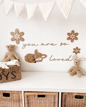 Reh aus Holz nussbraun Birke