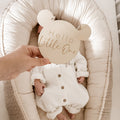 Teddy Tafel - hello little one Schild Dekoration für Babyzimmer und Kinderzimmer zum aufhängen