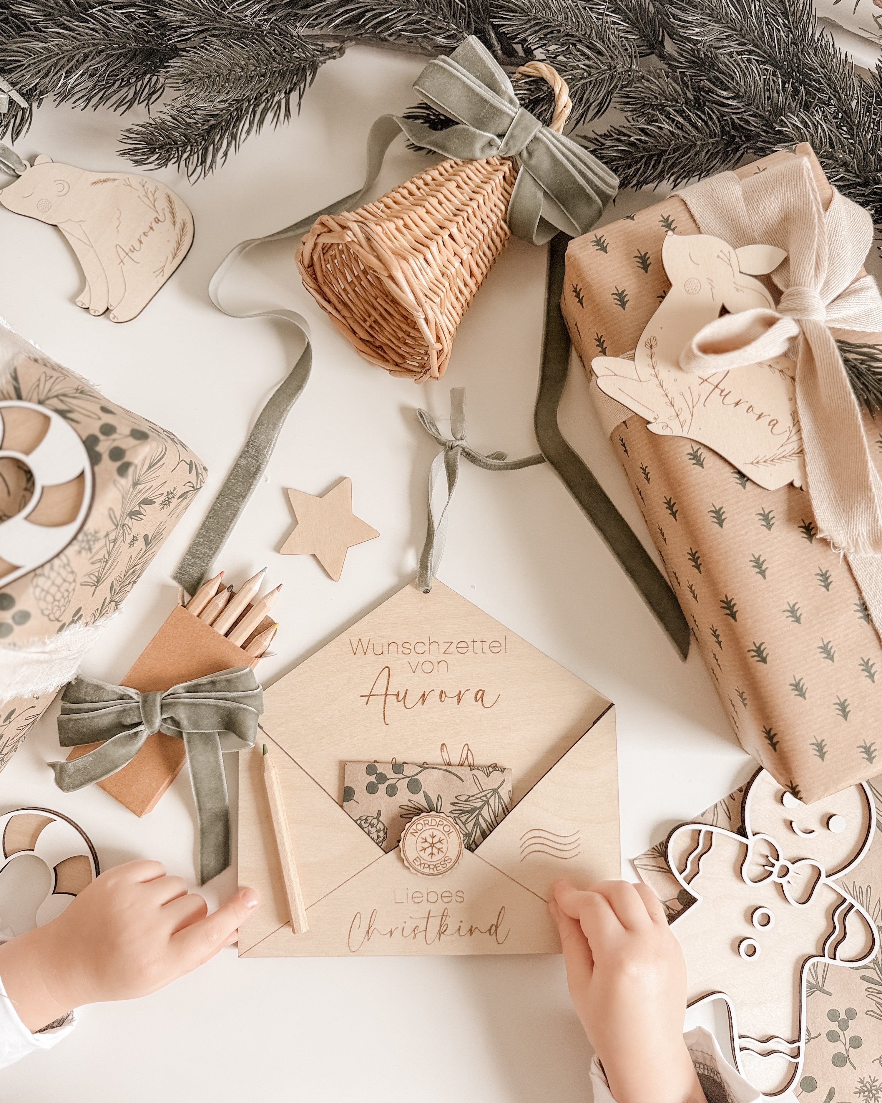 Wunschzettel Briefumschlag personalisiert aus Holz