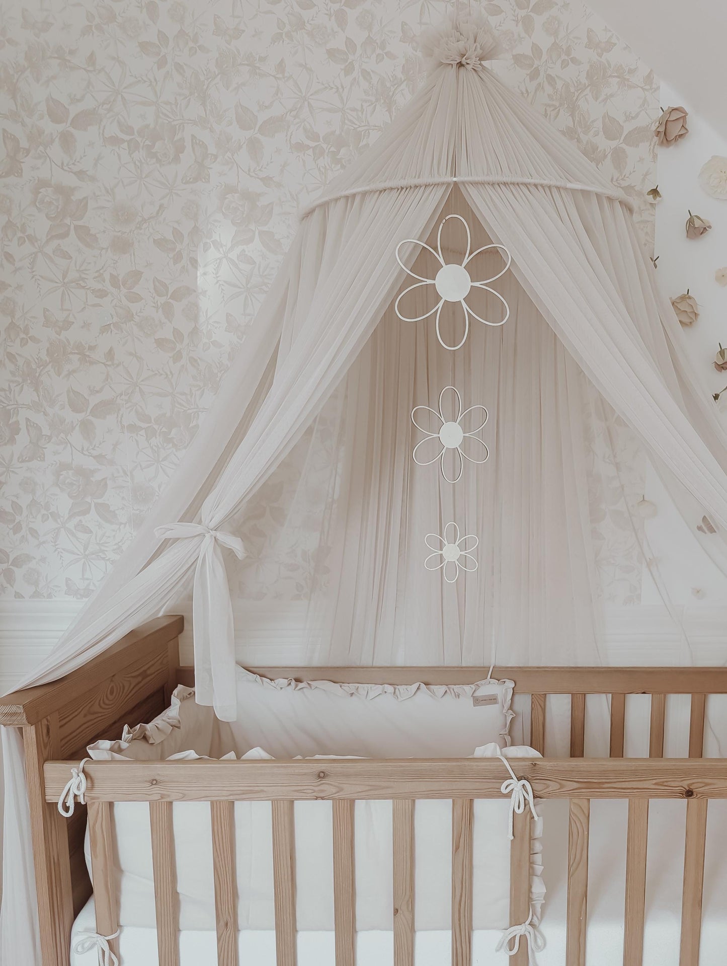 3 Holzblumen Wanddeko für Kinder- und Babyzimmer