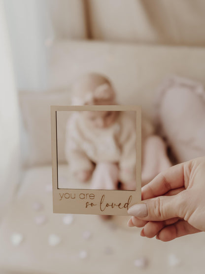 Polaroid Rahmen, Fotorahmen aus Holz - you are so loved