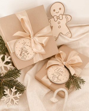 Geschenkanhänger Christbaumschmuck aus Holz – Persönliche Weihnachtsdeko