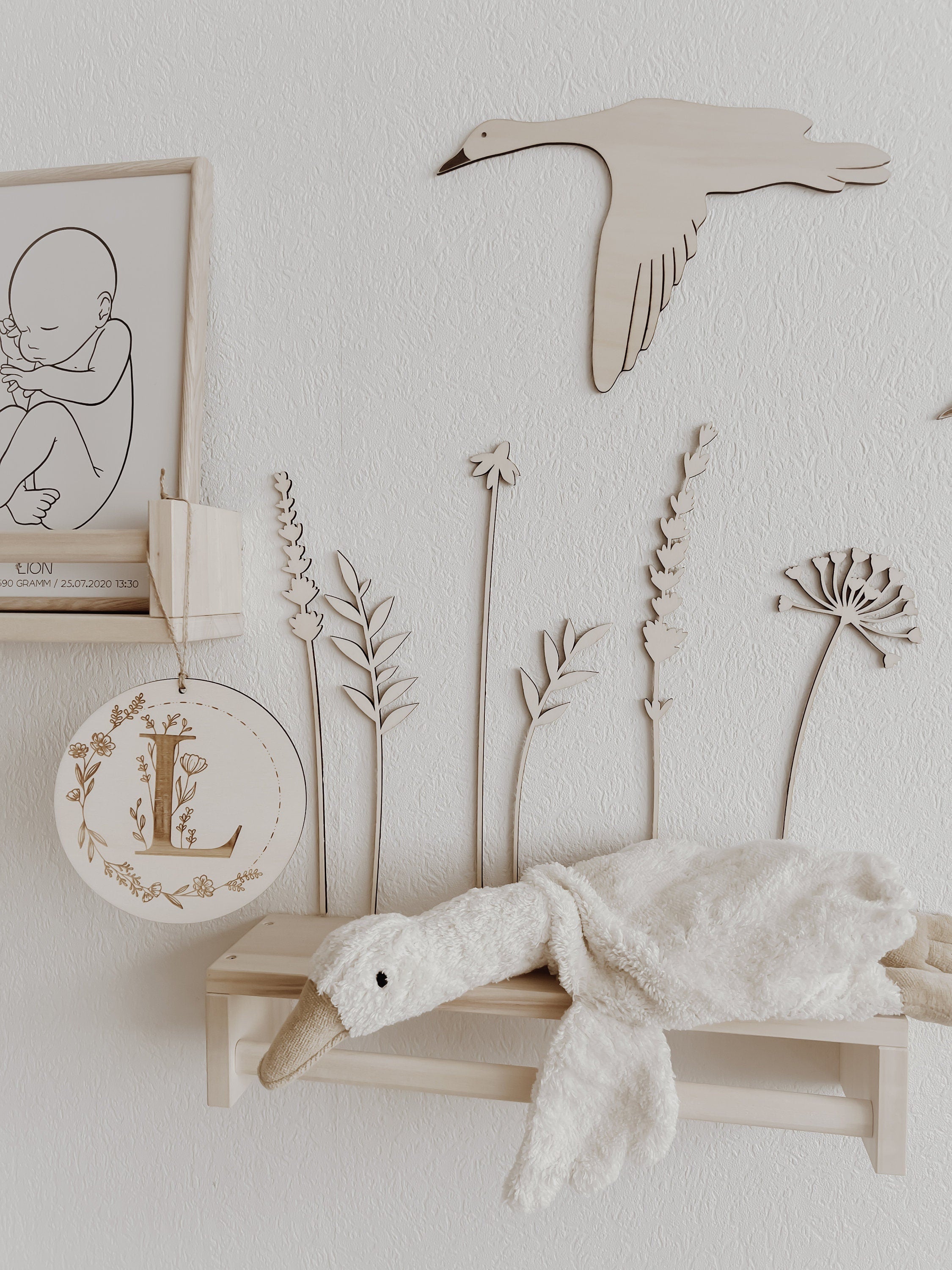 Personalisiertes Holzschild mit Buchstabe - BohoWildflowerVibes