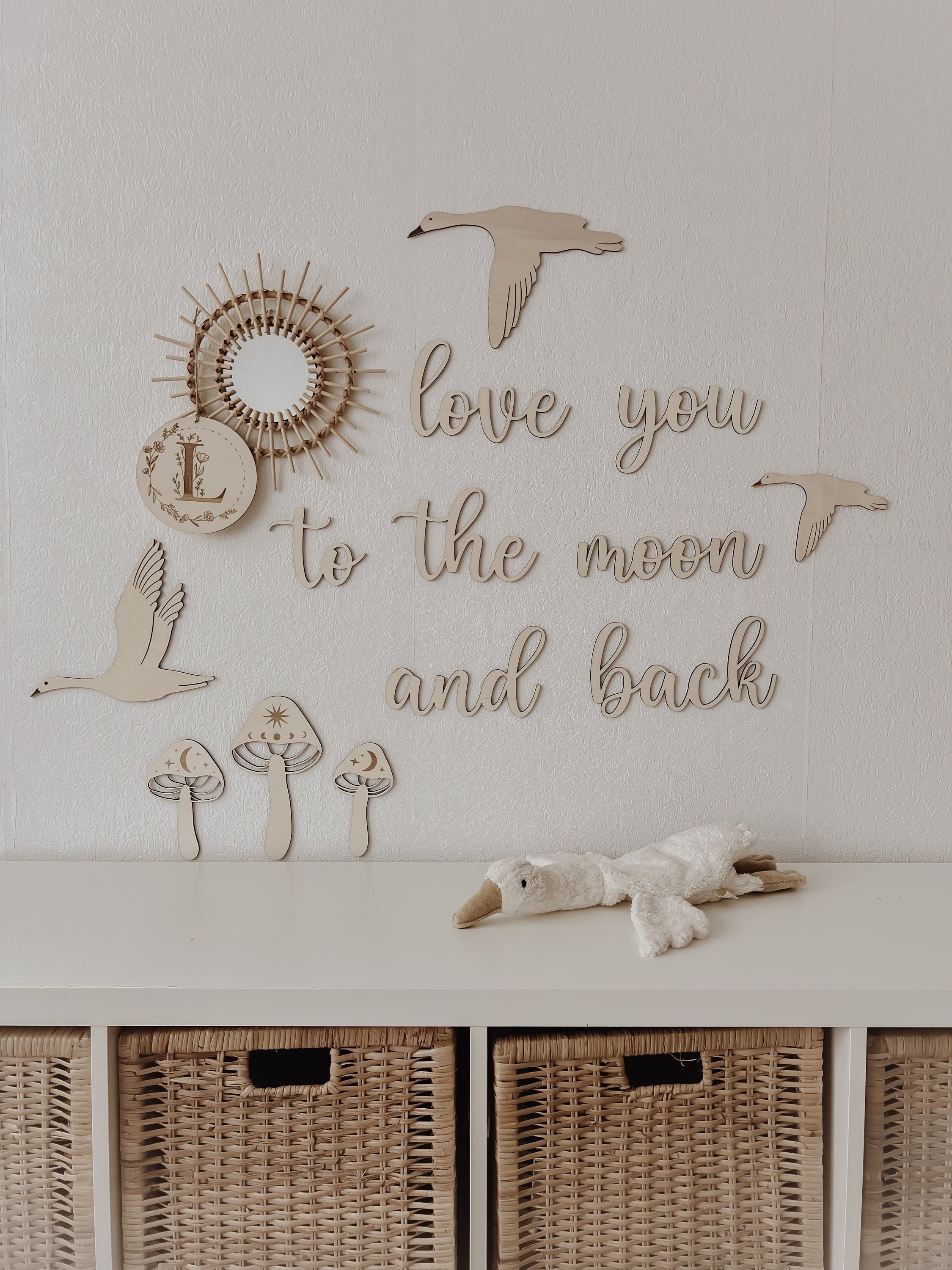 Personalisiertes Holzschild mit Buchstabe - BohoWildflowerVibes