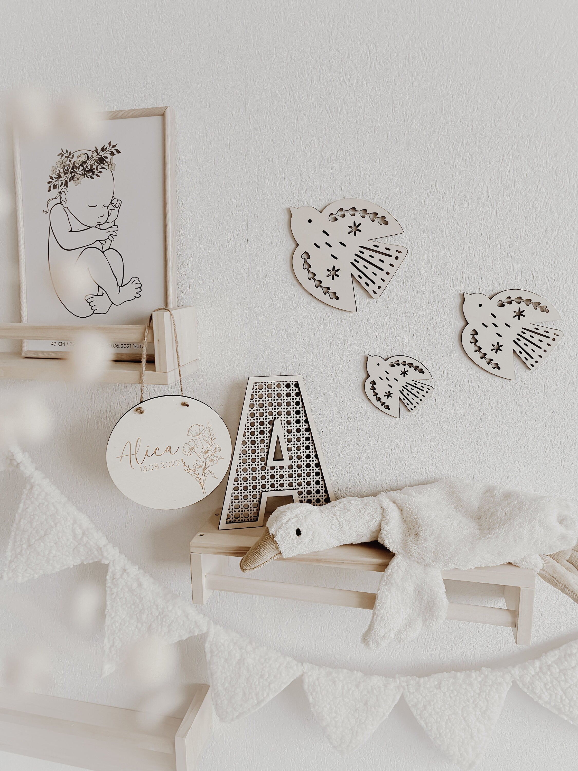 Personalisiertes Holzschild mit Geburtsblume, 12 Motive - BohoWildflowerVibes