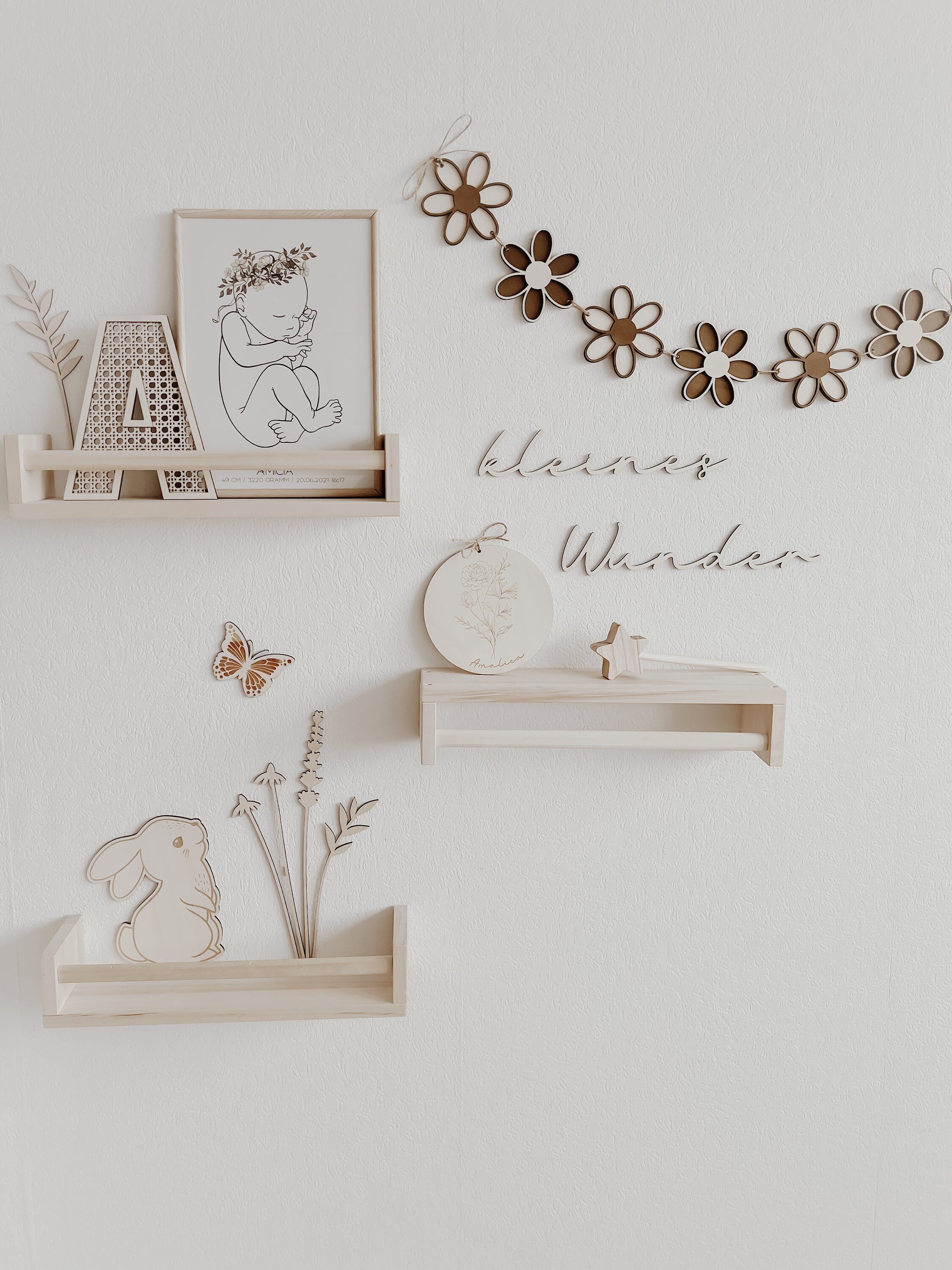 Personalisiertes Holzschild mit Geburtsblume, 12 Motive - BohoWildflowerVibes