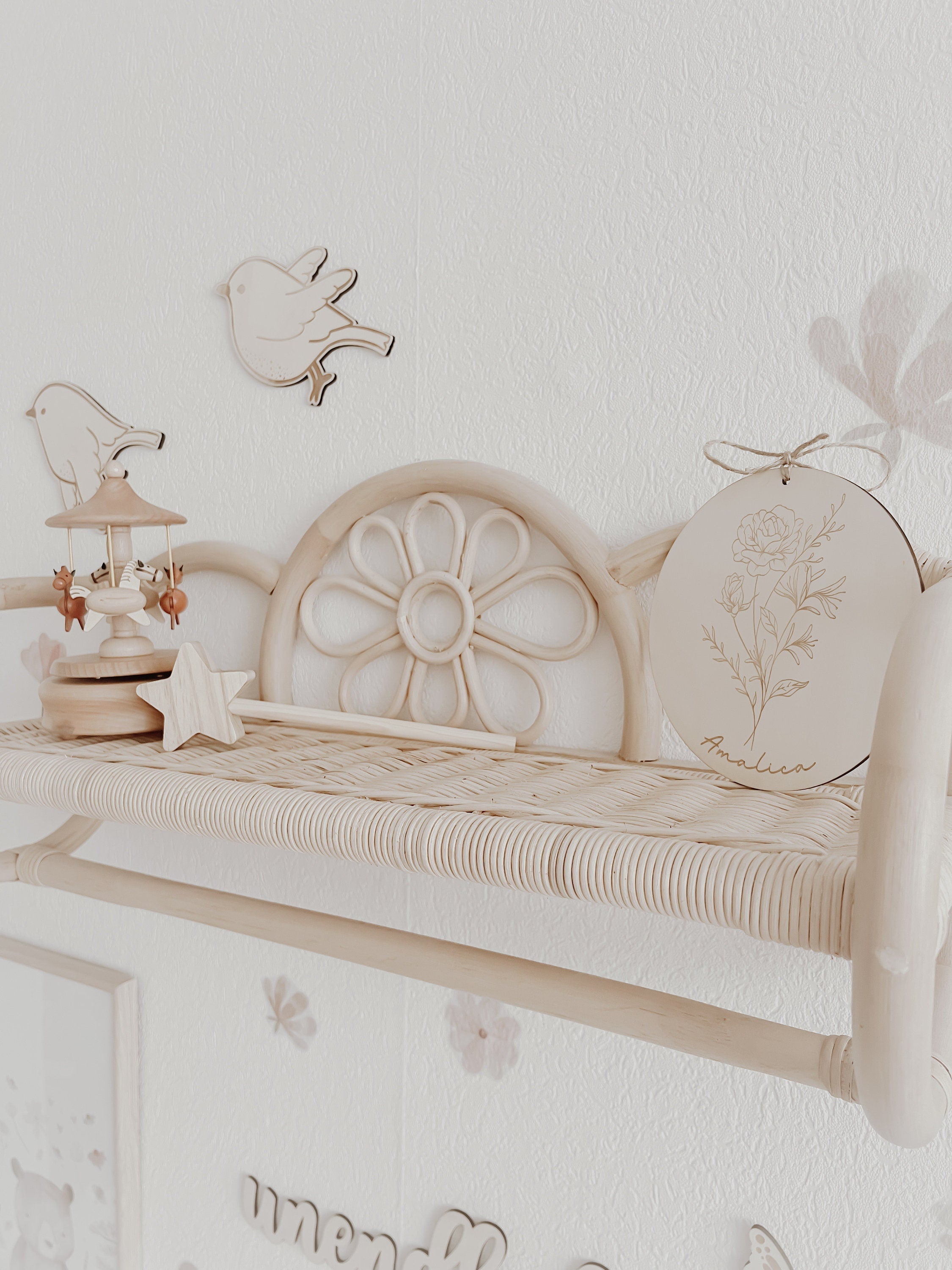 Personalisiertes Holzschild mit Geburtsblume, 12 Motive - BohoWildflowerVibes