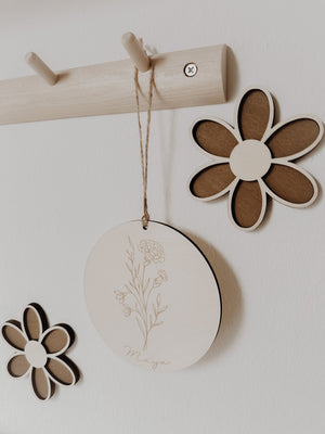 Personalisiertes Holzschild mit Geburtsblume, 12 Motive - BohoWildflowerVibes