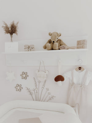 Teddy Tafel - hello little one Schild, Dekoration für Babyzimmer und Kinderzimmer zum aufhängen - BohoWildflowerVibes
