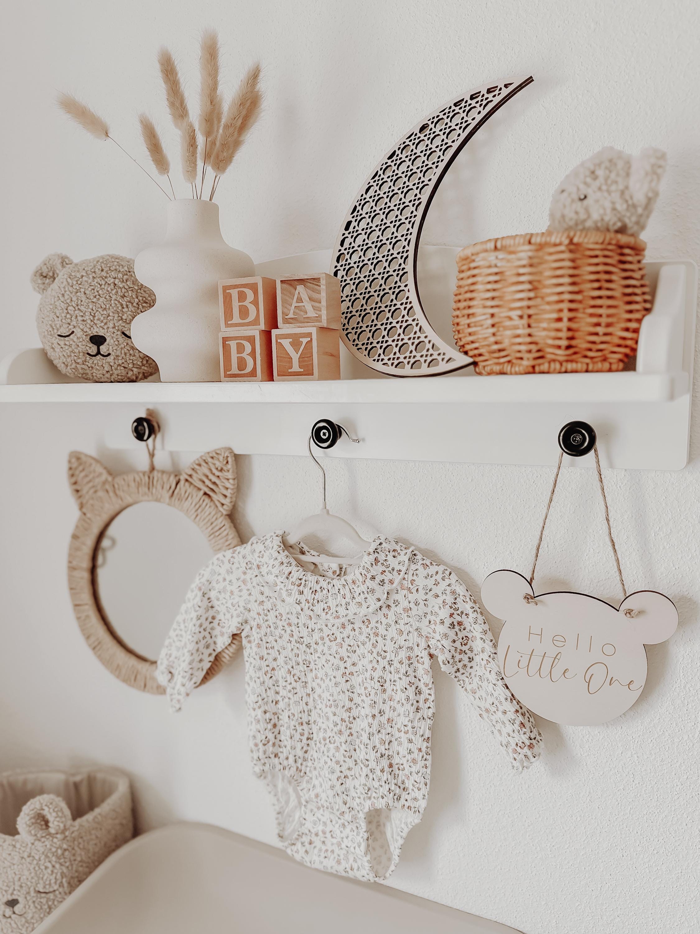 Teddy Tafel - hello little one Schild, Dekoration für Babyzimmer und Kinderzimmer zum aufhängen - BohoWildflowerVibes