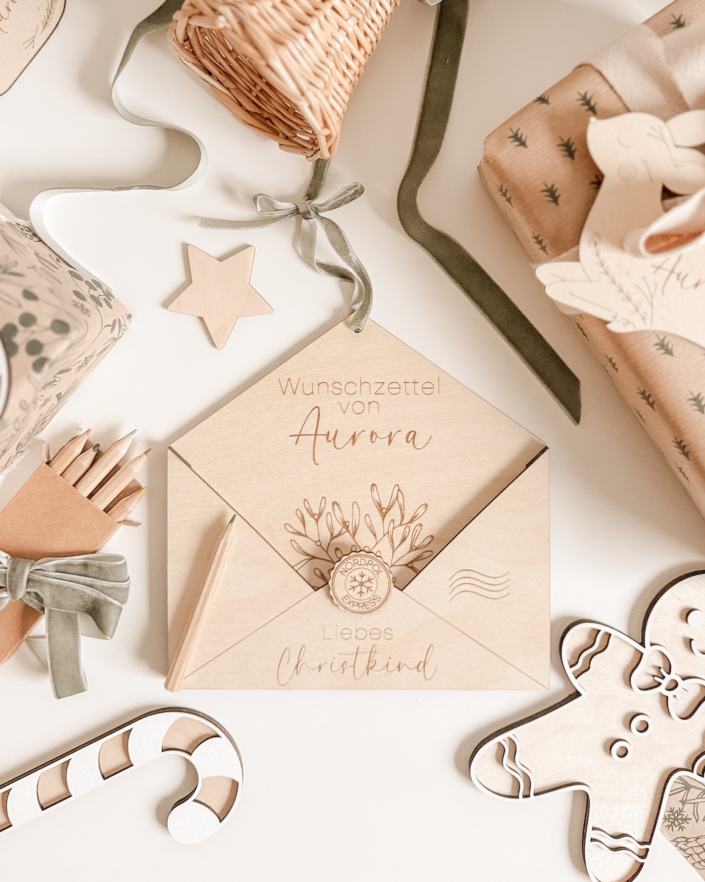 Wunschzettel Briefumschlag personalisiert aus Holz