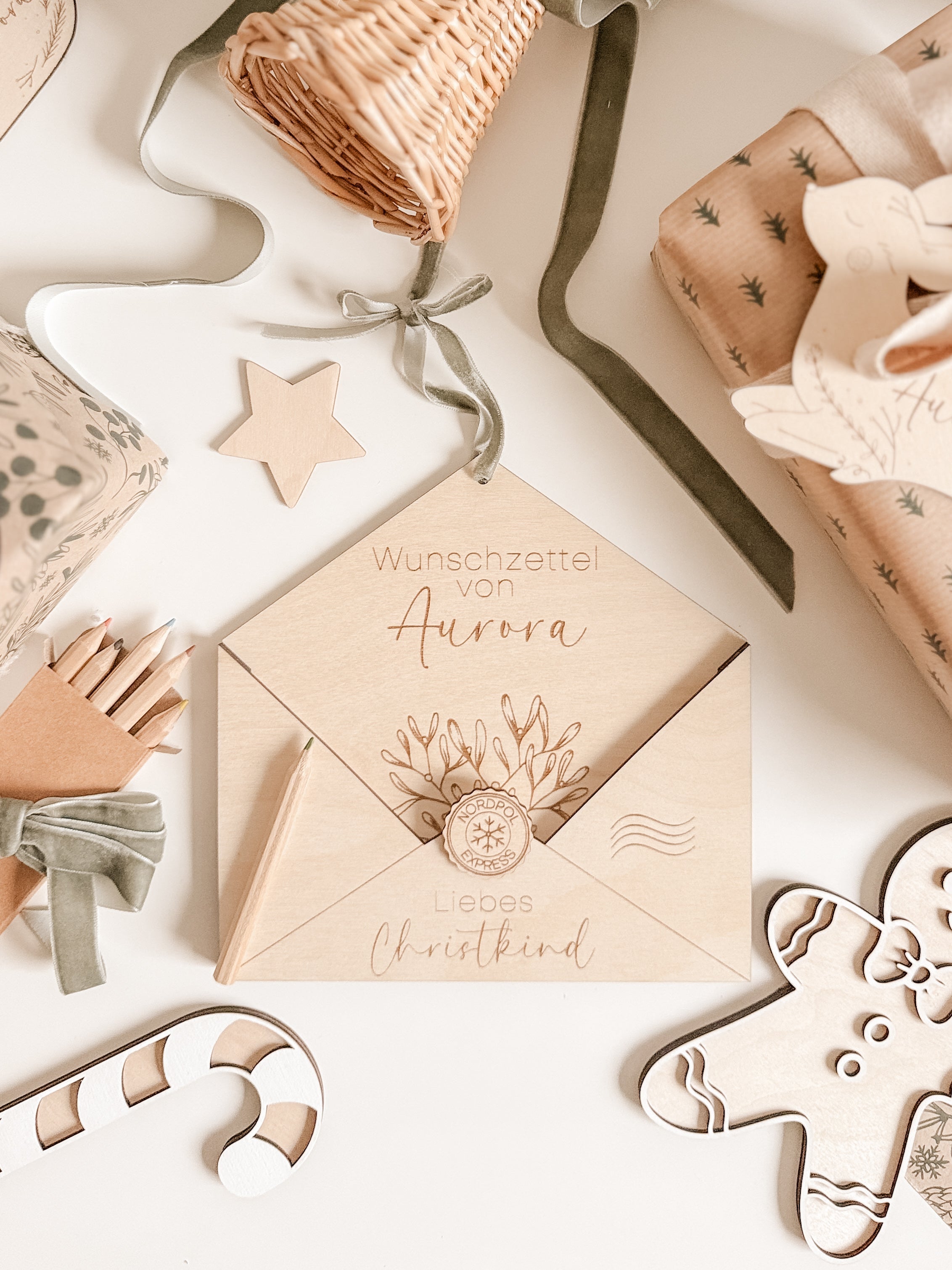 Wunschzettel Briefumschlag personalisiert aus Holz